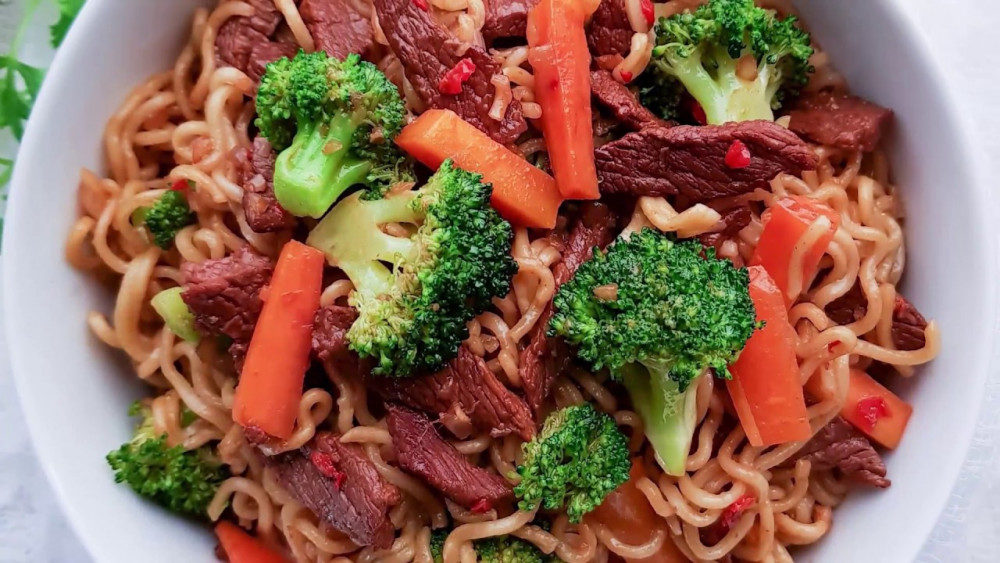 BN Cuisine: Learn how to make Beef Stir Fry Noodles with 'The Kitchen ...