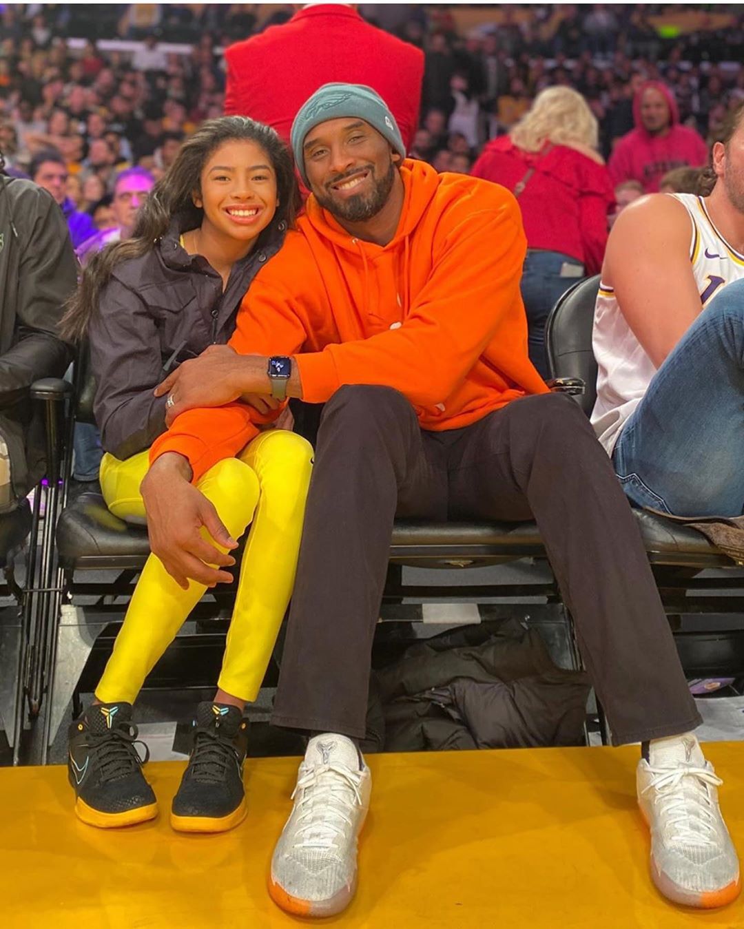 Los Angeles honours Kobe Bryant and daughter Gianna with public